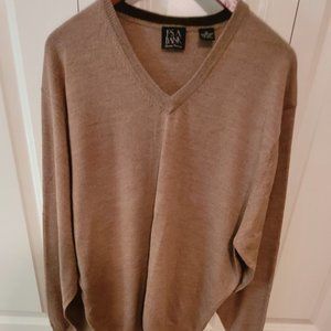 Jos. A. Bank Merino Wool V-Neck.  Size XL.  EEUC.